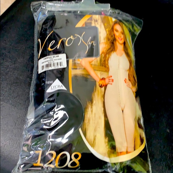 Small Girdle - Picture 1 of 4